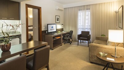 Bonaparte Hotel
