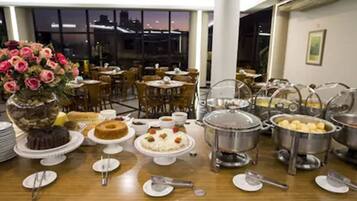 Free buffet breakfast