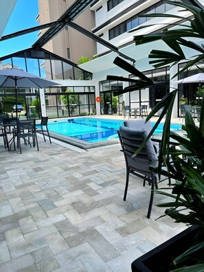 Indoor pool, outdoor pool, open 8:00 AM to 10:00 PM, pool loungers - Cambirela Hotel (Florianópolis)