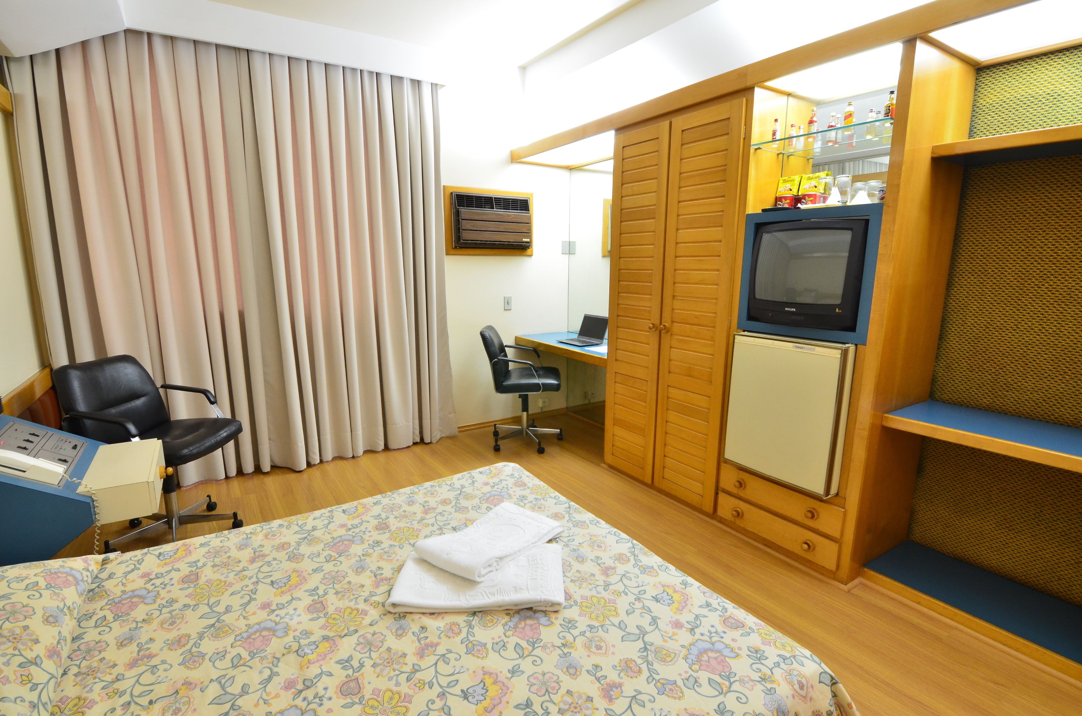 standard double room, 1 double bed | 1 bedroom, premium bedding, minibar, desk