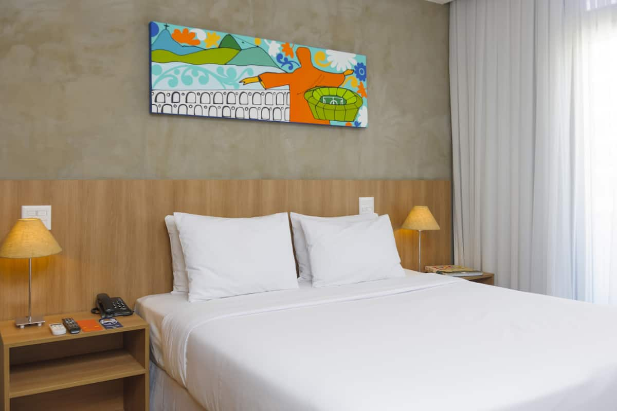 Superior Double Room | Premium bedding, pillow-top beds, minibar, desk