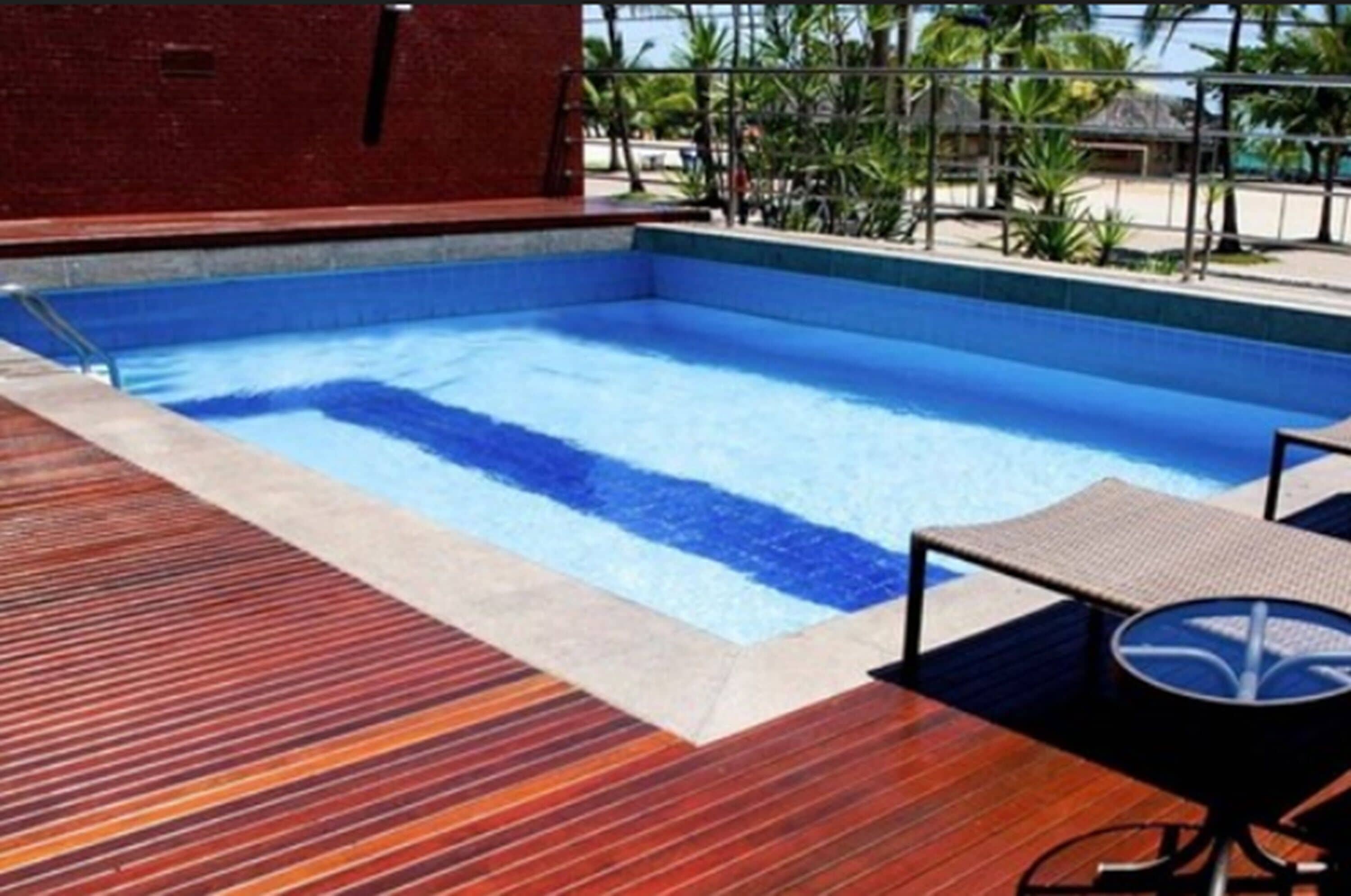 Outdoor pool, pool loungers