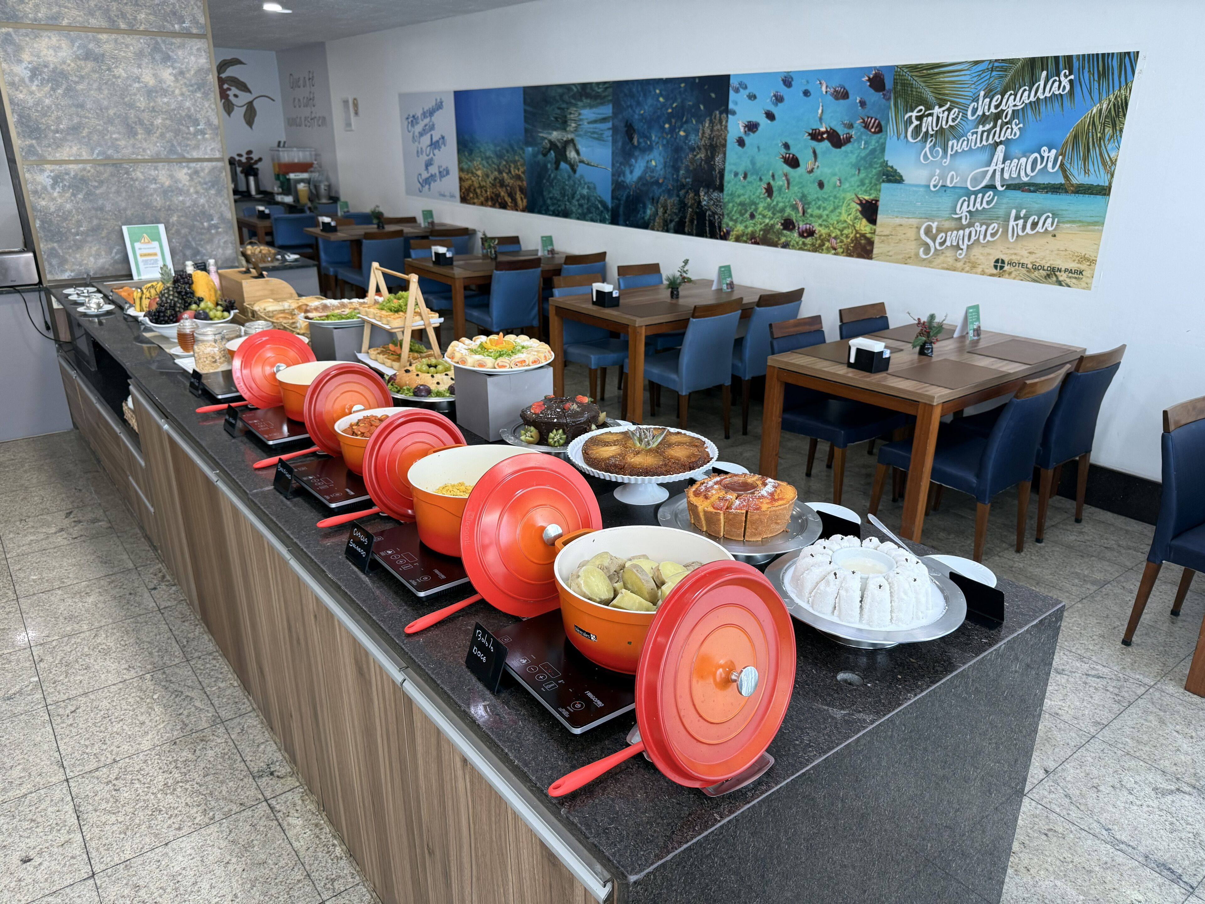 Petit déjeuner buffet compris tous les jours