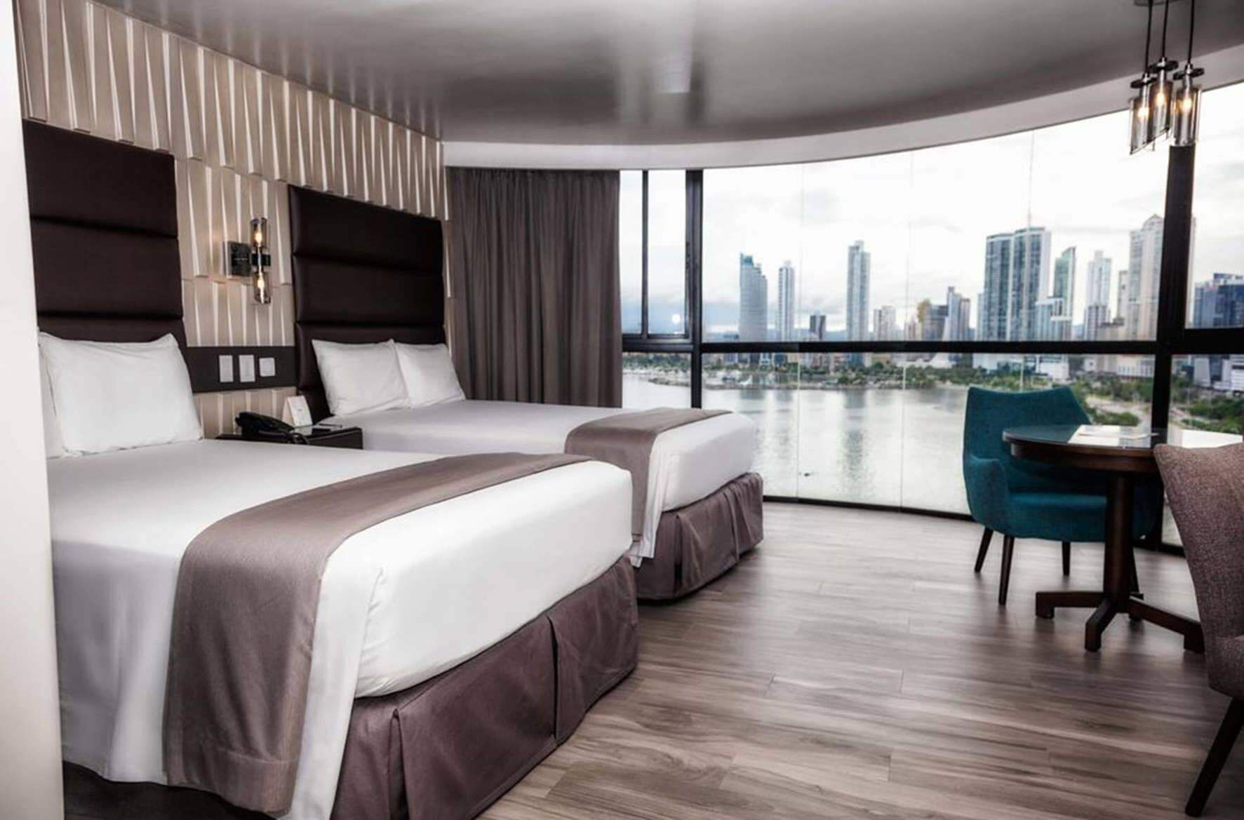 Premium bedding, down duvets, in-room safe, individually furnished
