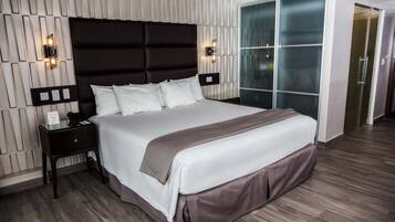 Seprai premium, selimut bulu angsa, dan brankas