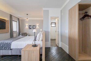 Quarto premium | Roupas de cama premium, frigobar, cofres nos quartos