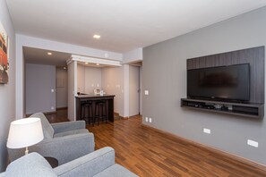Traditional Apartment, 2 Bedrooms, City View | Living area | 400-inch flat-screen TV with cable channels, LCD TV