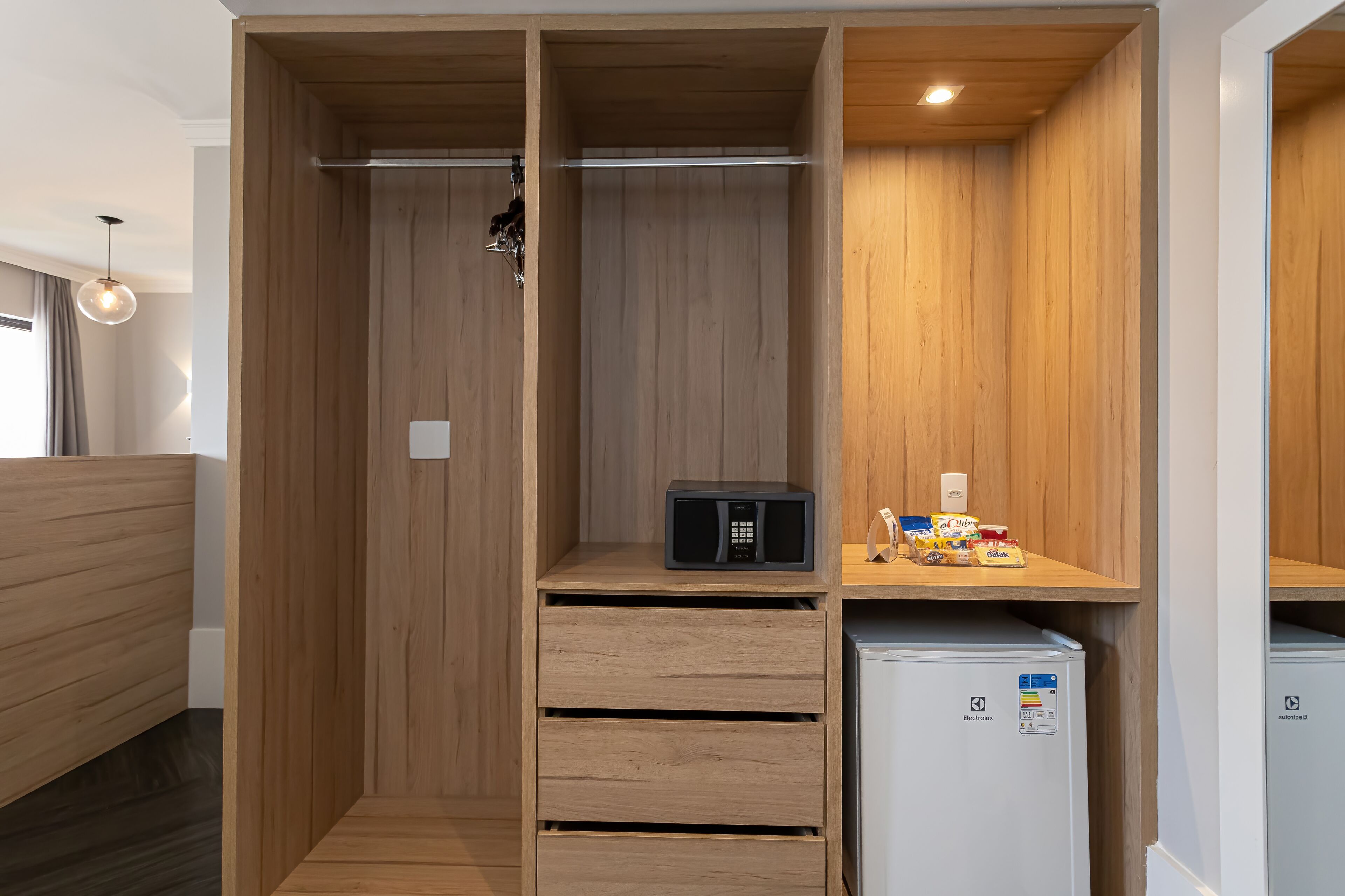 premium room | minibar