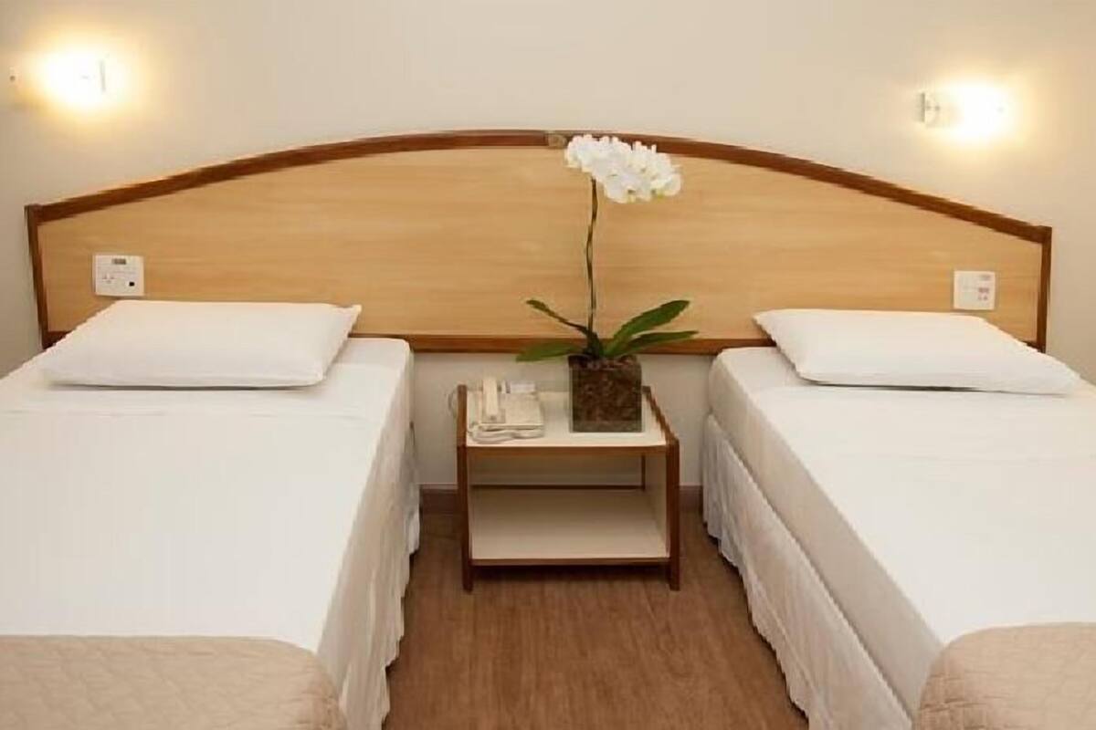 1 chambre, surmatelas, minibar, coffres-forts dans les chambres
