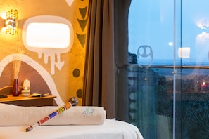 Massages aux pierres chaudes, massages des tissus profonds