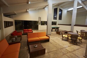 Lobby sitting area - Hotel Marsol Beach (Natal)