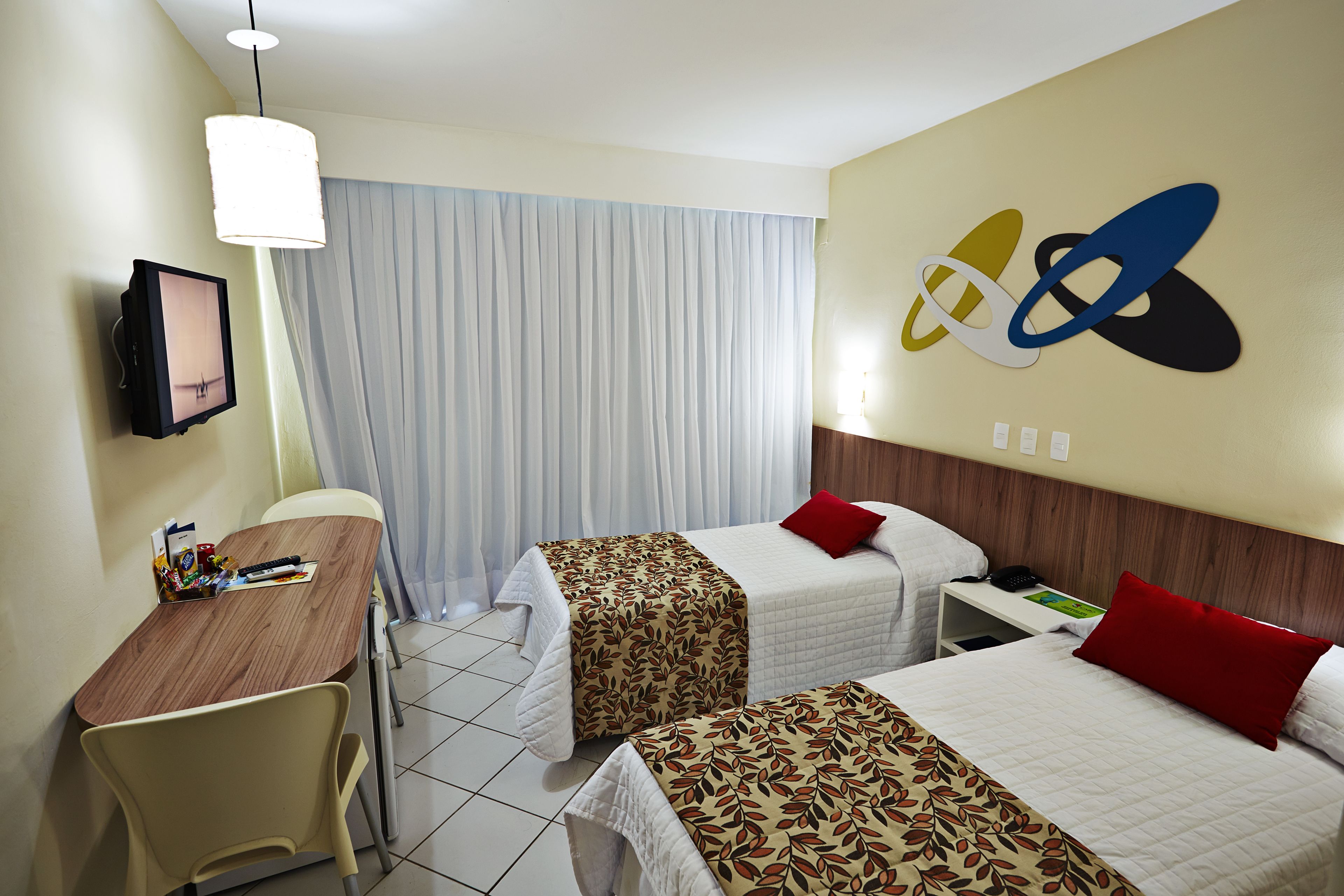 Standard Room | Premium bedding, minibar, in-room safe, desk