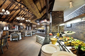 Lunch and dinner served, garden views 