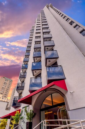 Property entrance - H4 Hotel Opera Jardins (São Paulo)