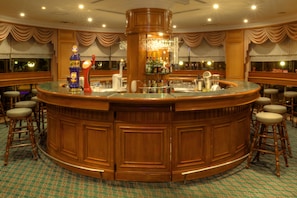 Lobby lounge, garden views