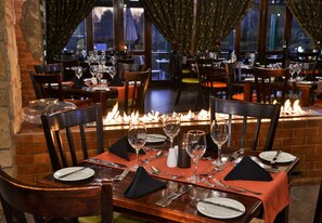 Breakfast, lunch, dinner served; pool views  - The Centurion Hotel (Centurion)
