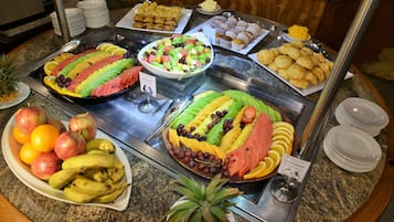 Desayuno estilo bufé