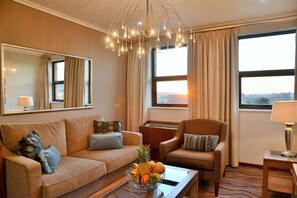 Hypoallergeen beddengoed, een kluis op de kamer, een bureau