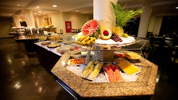 Desayuno buffet incluido todos los días