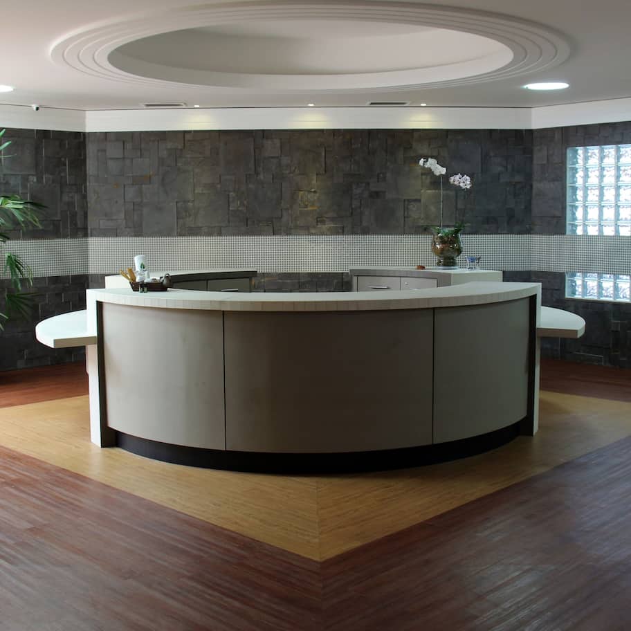 Couples treatment room(s), hot tub, body treatments, reflexology