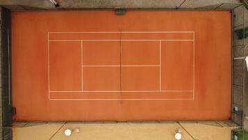 Lapangan tenis