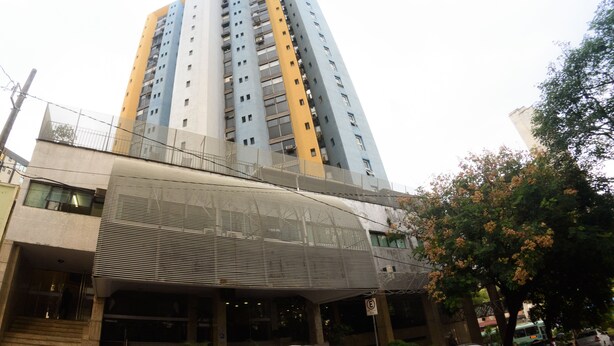 Unclassified image, 1 of 94, button - Royal Center Lourdes (Belo Horizonte)