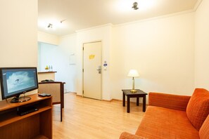1 bedroom, in-room safe, free WiFi