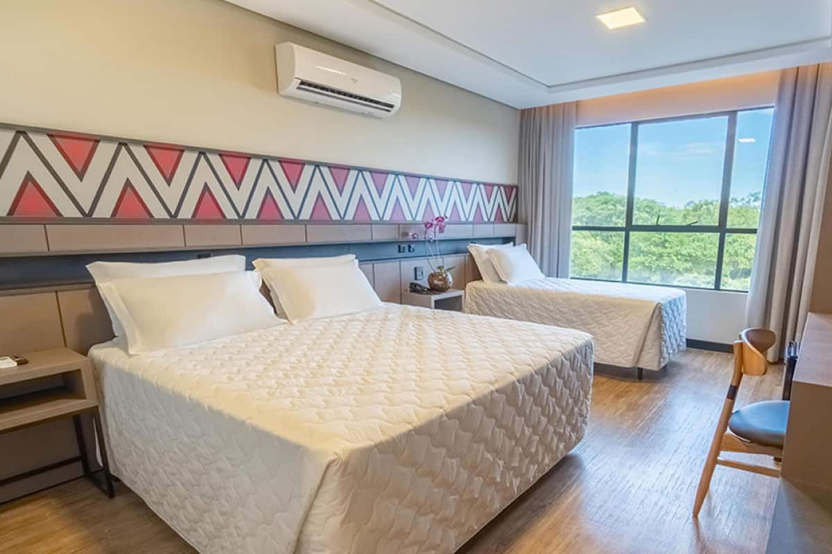 1 bedroom, premium bedding, minibar, in-room safe