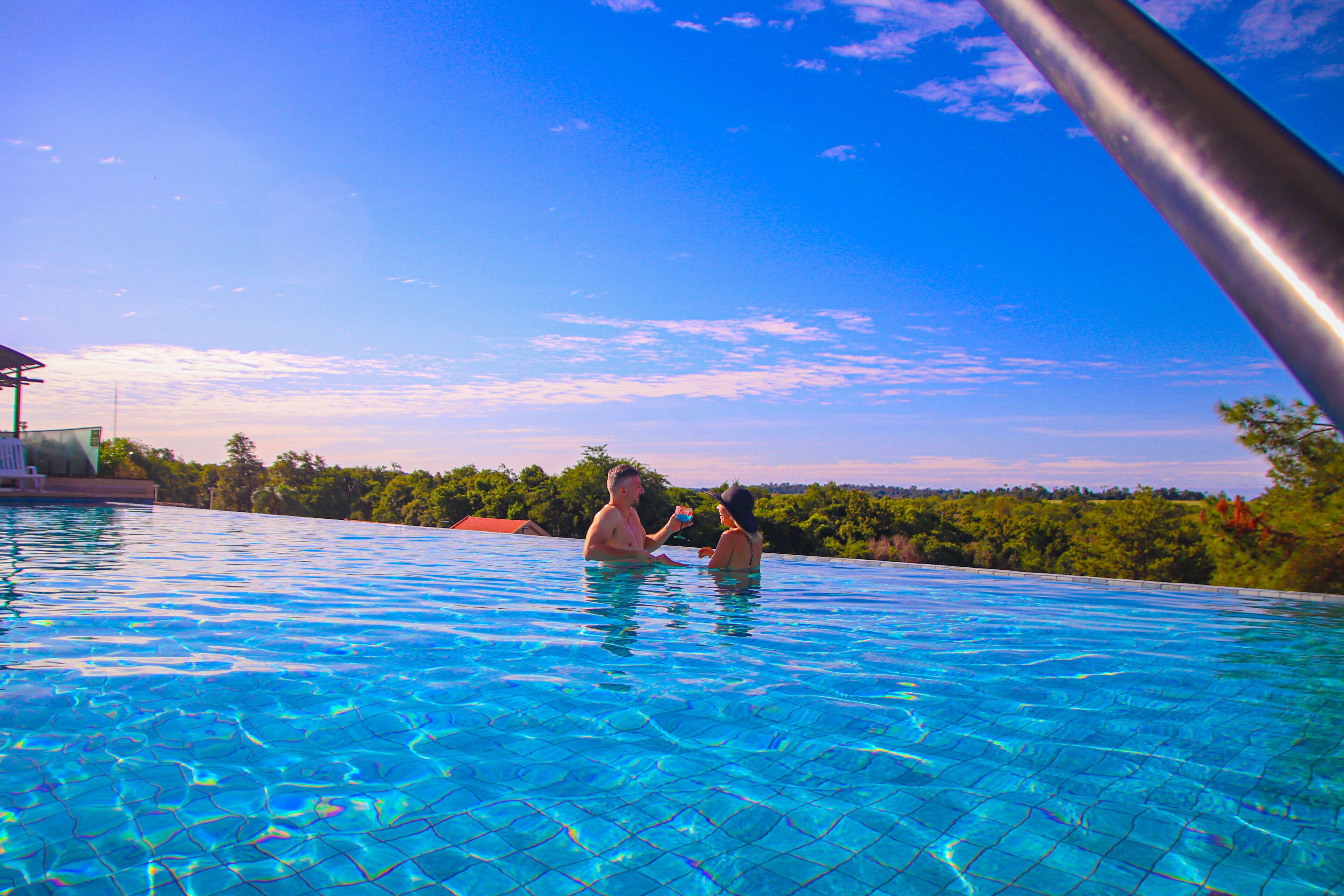 3 outdoor pools, pool umbrellas, pool loungers