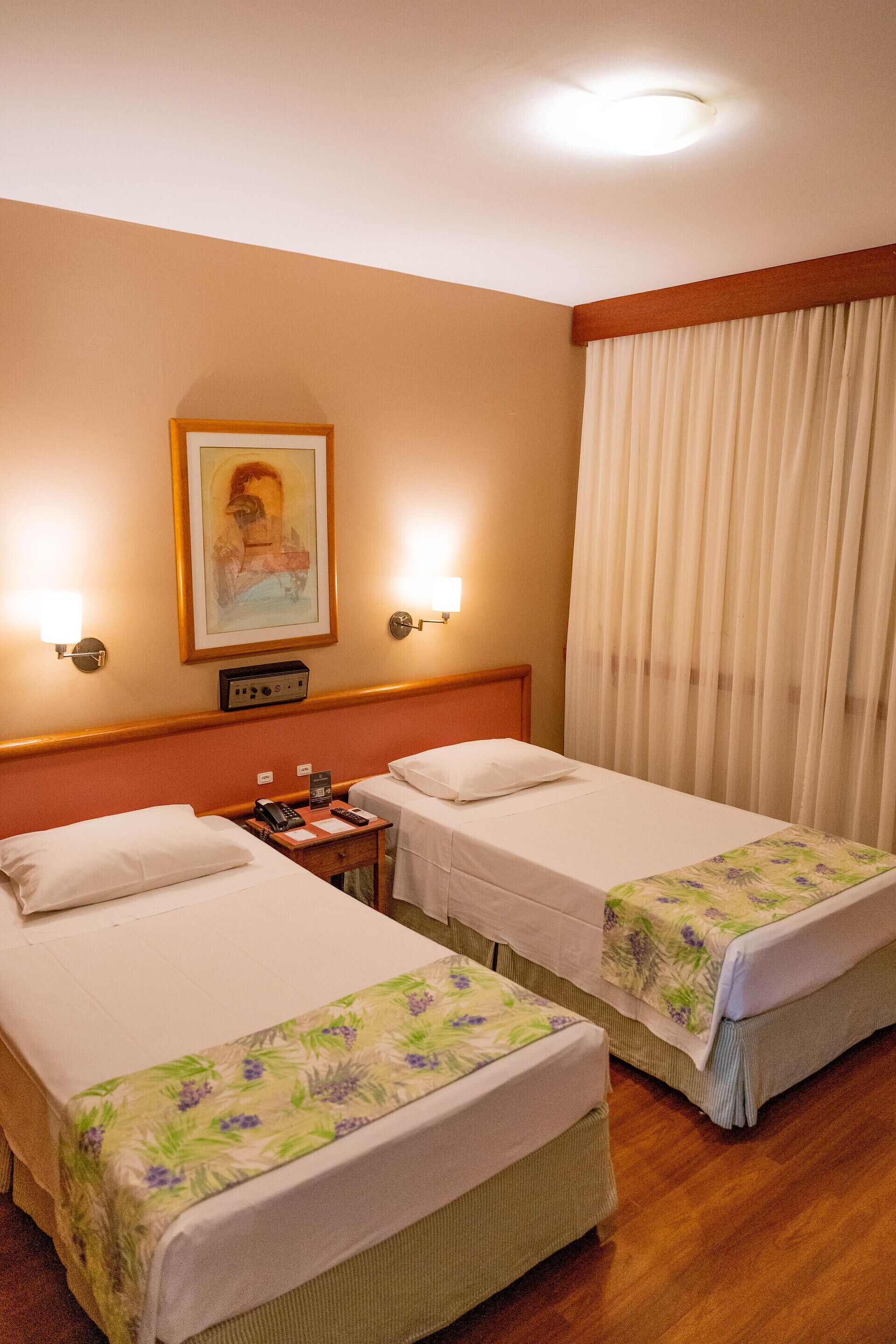 Minibar, bureau, chambres insonorisées, Wi-Fi gratuit