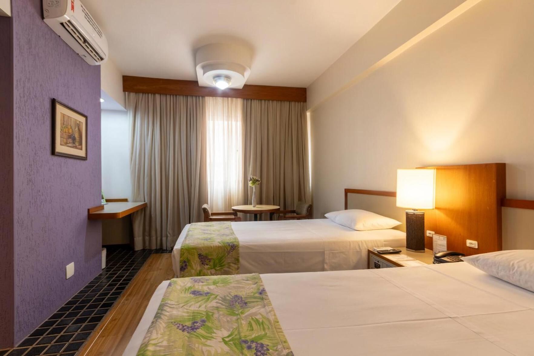 Minibar, desk, soundproofing, free WiFi