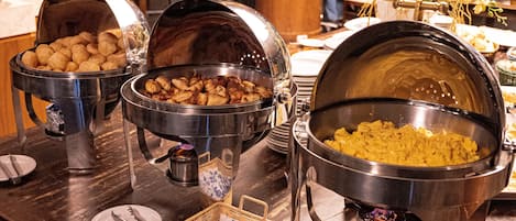Petit déjeuner buffet compris tous les jours