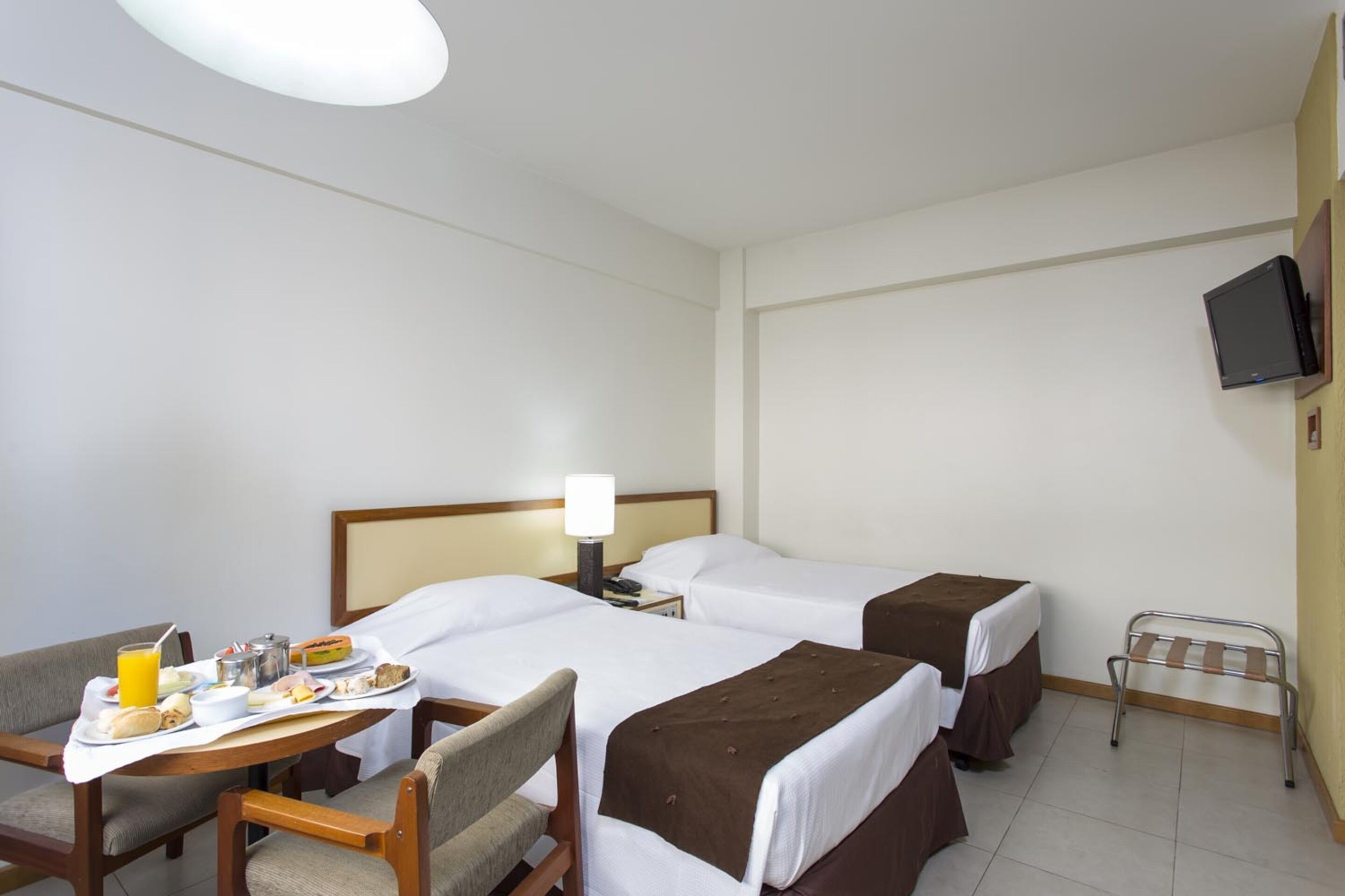 Minibar, desk, soundproofing, free WiFi