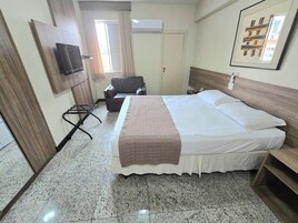 Basic Double or Twin Room | Minibar, desk, rollaway beds, free WiFi