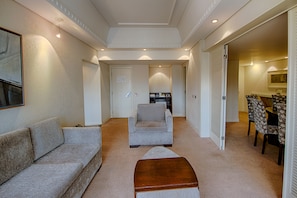 Suite Master | 1 sovrum, minibar, värdeförvaringsskåp på rummet och skrivbord