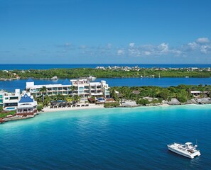 Aerial view - Zoetry Villa Rolandi Isla Mujeres Cancun - All Inclusive (Isla Mujeres)