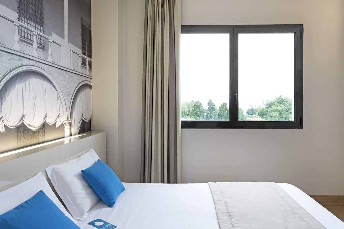 Double Room, Non Smoking