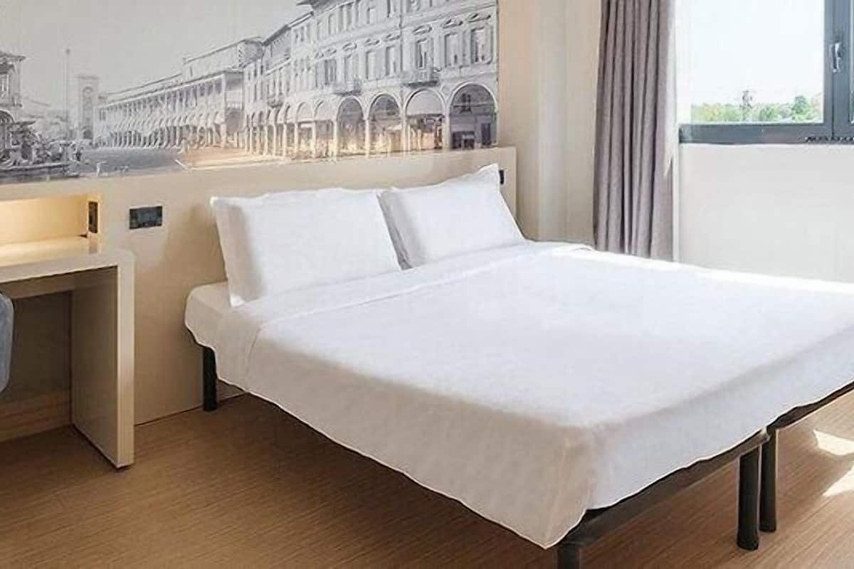 Superior-Doppelzimmer, Nichtraucher | Schreibtisch, kostenloses WLAN, Bettwäsche