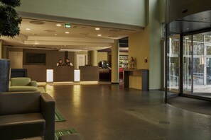 Interior entrance - H4 Hotel Kassel (Kassel)