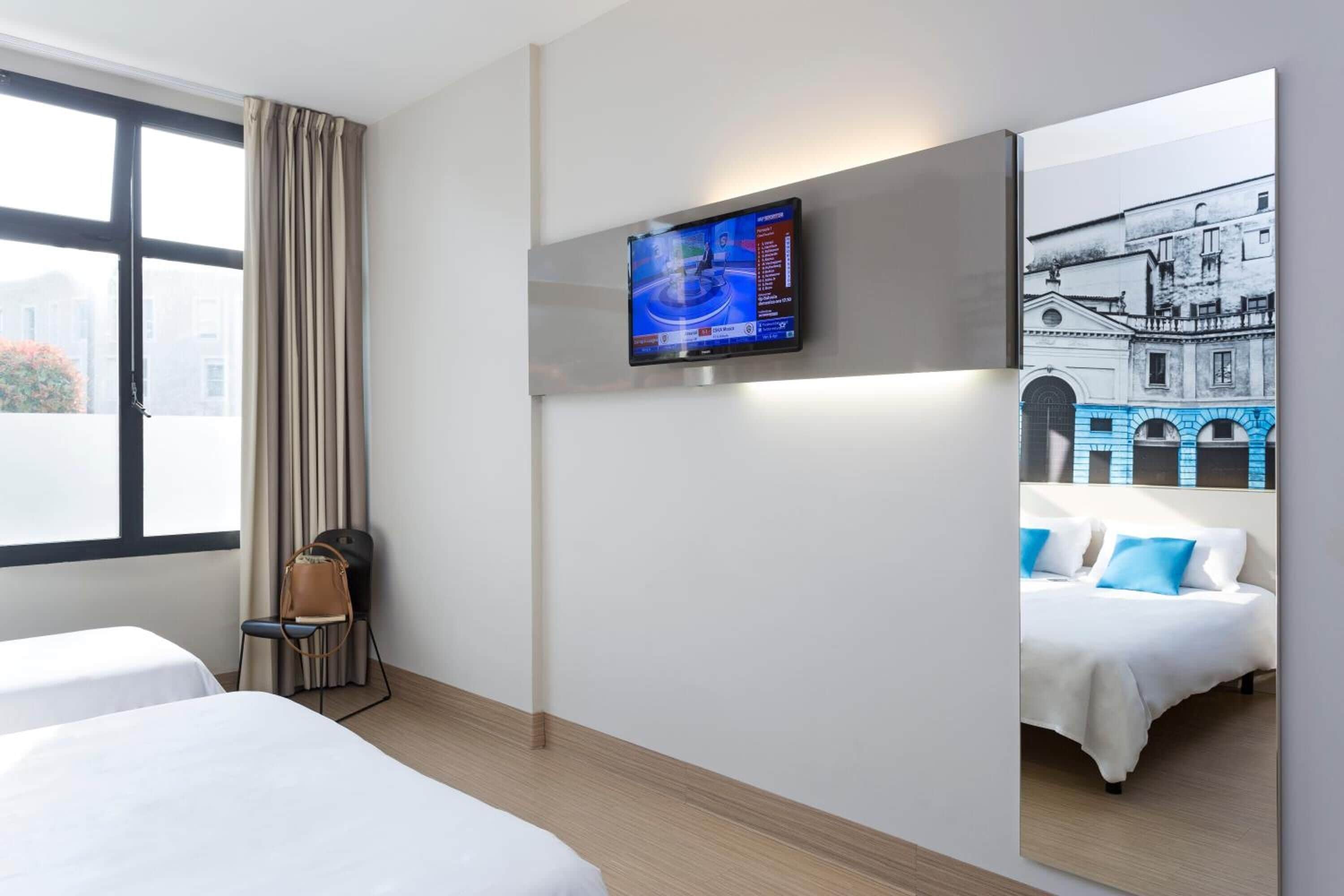 Photo - B&B HOTEL Mantova