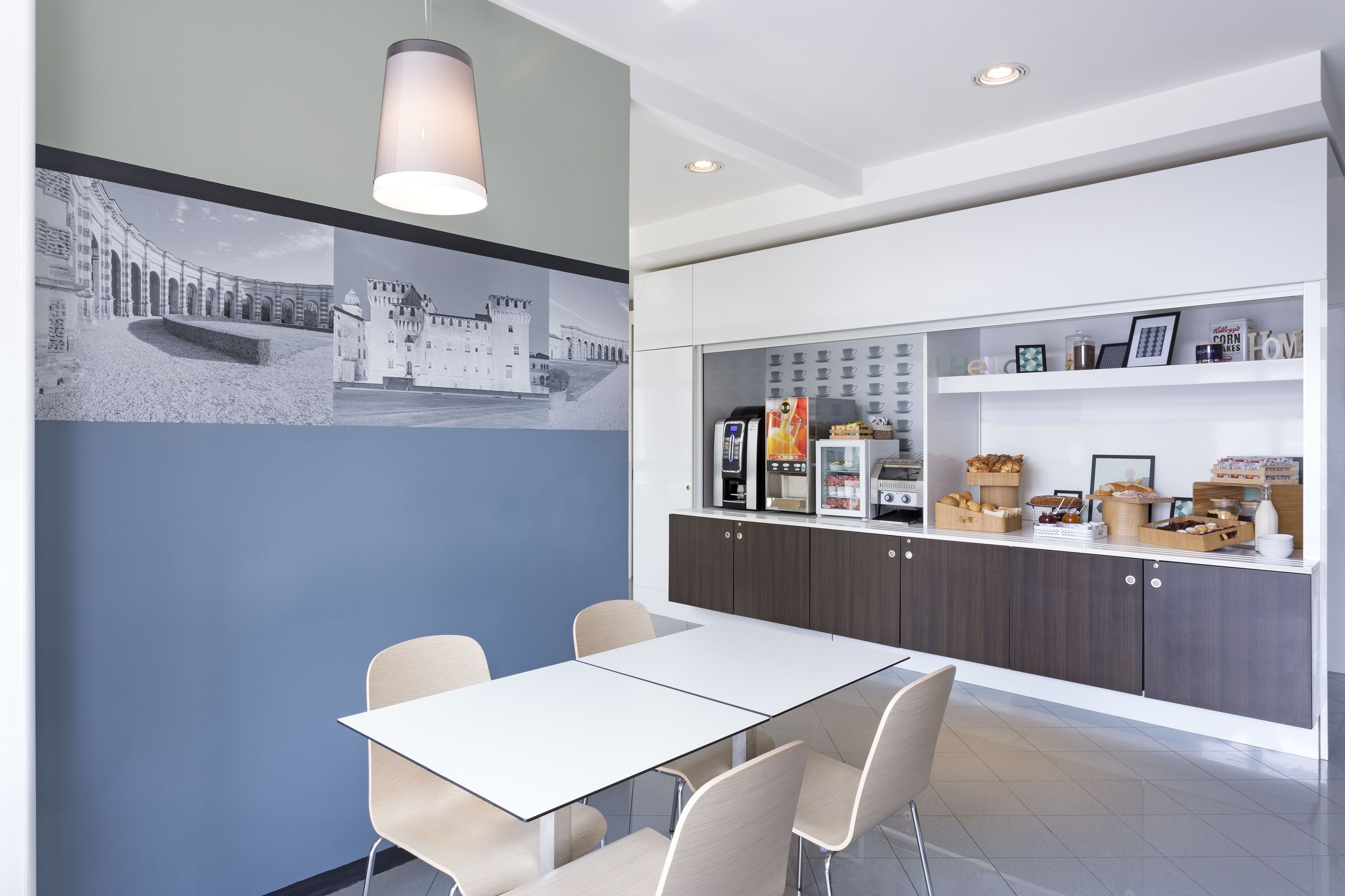 daily buffet breakfast (eur 7.9 per person)