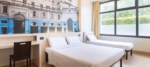 Memory-foam beds, in-room safe, desk, soundproofing - B&B Hotel Mantova (San Giorgio di Mantova)