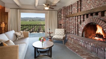 Suite (Vineyard View Collection) | Premium bedding, down comforters, blackout drapes, soundproofing
