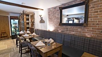 Se sirven desayunos y cenas, cocina regional