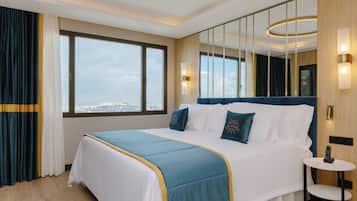 Premium bedding, minibar, in-room safe, desk