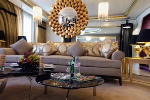 Royal Suite | Living area | 32-inch flat-screen TV with satellite channels, TV