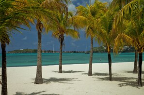 Room, Ocean View | View from room - Great Bay Beach Resort, Casino & Spa (Philipsburg)