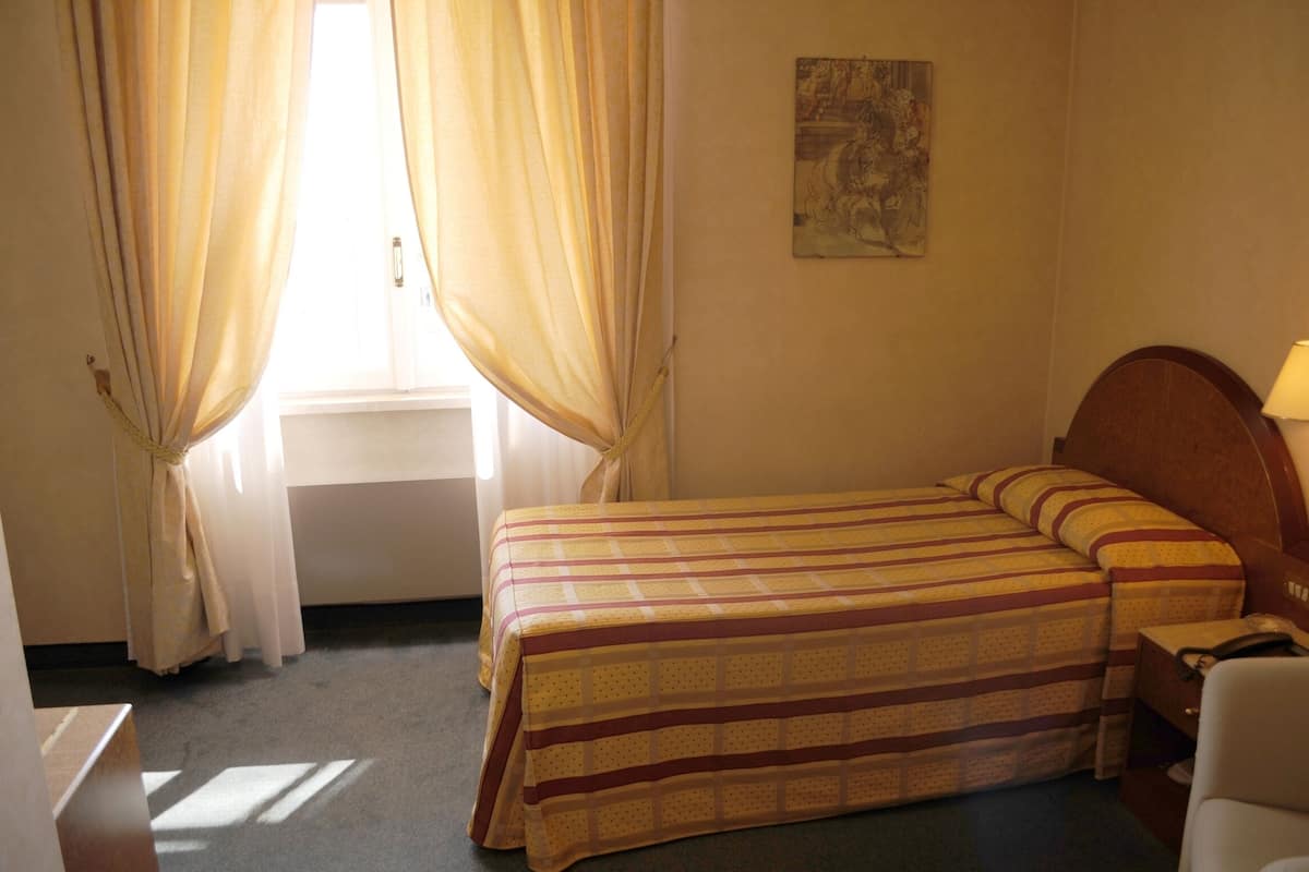 Superior Single Room | Down comforters, minibar, in-room safe, desk