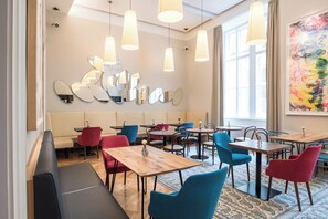 Free daily buffet breakfast  - Small Luxury Hotel Altstadt Vienna (Vienna)