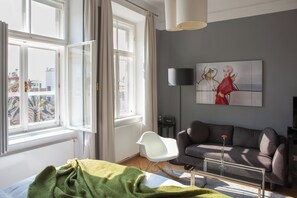 Double Room Medium | 1 bedroom, premium bedding, minibar, in-room safe